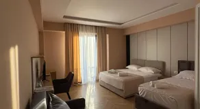 Ferdinand Residence - Image 2