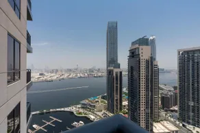 Skyline Huge 1 Bedroom Apartment Creek - Image 5