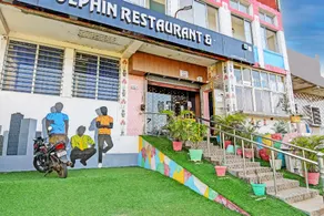 Hotel O Daffodil Lodge Dolphin restaurant - Image 2