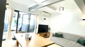 City Secret Garden House in Sydney - Image 2