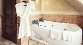 Boutique Hotel Traditional - Image 4