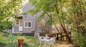 Cosy 2 Bedroom Cottage with spabath and fireplace - Image 5
