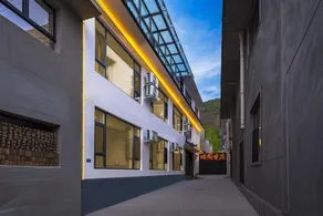 Mount Wutai Mingyue Shengting B&B - Image 4