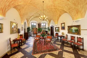 Hotel Ruze & Wellness - Image 2