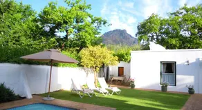 Avenues Guest House - Image 5