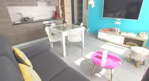 gîte 65 m2 200 m gare t-g-v et fac 400 m centre-ville grand parking 250 places gratuit face au logement - Image 2