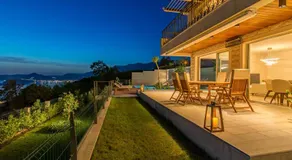 Luxury Villa Crystal Blue - Image 4