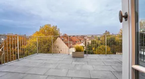 Villa Linnenschmidt, Historische Villa, Bremen Zentral, HBF, Messe, ÖVB Arena, Kostenloser Parkplatz - Image 3