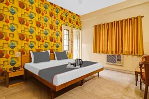 Capital O Samrat Palace Near Nampally Station - Image 2