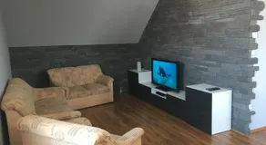 Spacious Apartment in Town Centre - Image 5