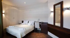 Villa & Spa - Image 2