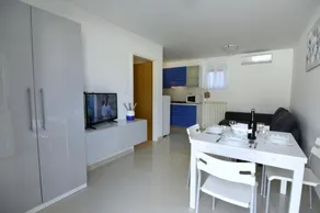 Terrace flat 300 mt from beach - Image 4