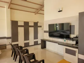 Cocorico Beach Resort - Image 2