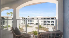 Drift & Dream - Opulent 1BR Marina Escape - Image 5