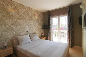 Villa Artpalathos - Image 2