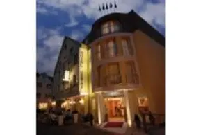 Central Boutique Hotel - Image 1