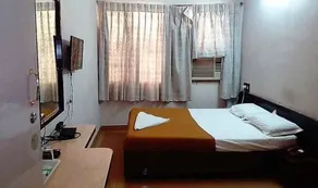 HOTEL SRI URVASI - Image 5