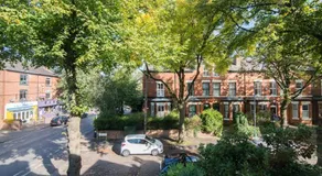 Burton House Boutique Flat - Image 3