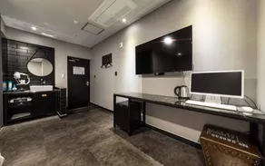 Yangju Hotel Black - Image 2