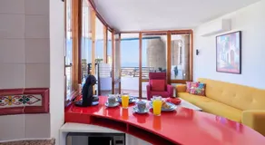 Ocean Views & Remote Work - Image 5
