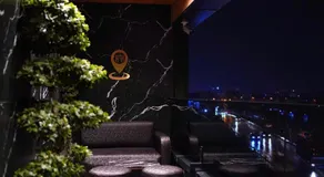 The HH Point - Image 4