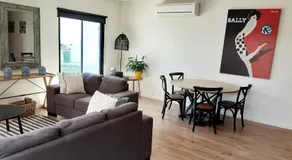 Adelphi Apartment 2- Poolside or Apartment 2A- King Studio - Image 3
