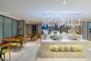 Licheng Ruixuan Hotel (Kaili Wanda Plaza store) - Image 4