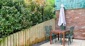 Personal En-suite - Image 3