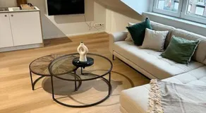 Duplex hyper centre - Image 2