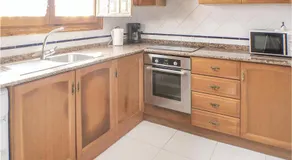 3 Bedroom Gorgeous Home In Gran Alacant - Image 5