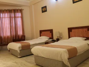 Hotel Sujata - Image 2
