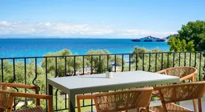 Kalliston Beach Apartments - Image 4