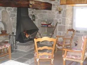 Holiday cottage in Lozre in a pretty corner of Margeride - Image 5