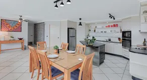 Maroochydore Riverfront Apartment - Image 5
