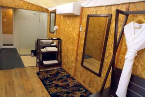 Tenziling Luxury Villa Tent - Image 4