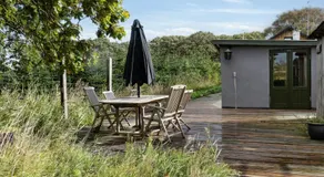 Enjoy The Sunset In Mosely With Private Beach - Image 4