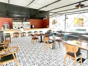 Emilia Hotel - Image 4