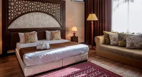 Orient Star Hotel - Image 2