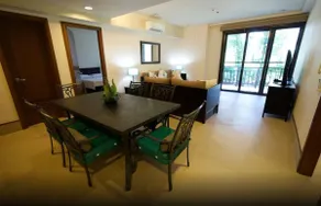 Huge 2 Double Bedroom / 2 Bathroom with Terrace - Image 4