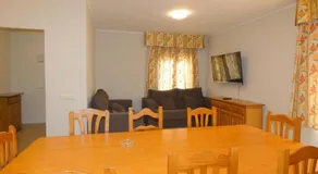 Rentalmar Villa Cristina Families Only - Image 4
