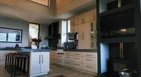 House Vos - Image 5