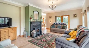 5 Bed in Westport oc-ii06251 - Image 2