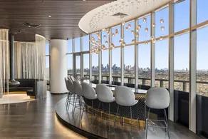 Gorgeous High-Rise Unit with Sky Bar Pool and Gym - Image 3
