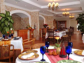 TREFFEN HOUSE DOHA - Souq Waqif and next to Msheireb Metro Station - Image 4