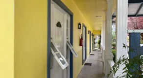 Apartamentos Sulla Collina Centro de Gramado localizado próximo da rua Coberta - Image 3