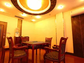 New Shell Hotel, Zhapu Town, Jiaxing City - Image 5