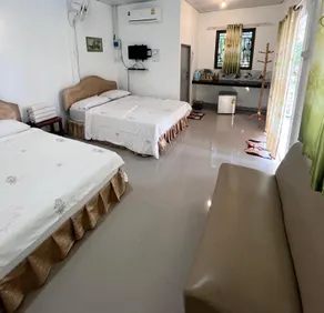Benjamat Resort - Image 2