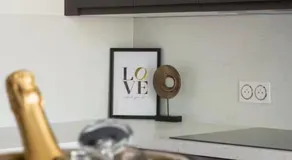 Loveroom Lens - Image 5