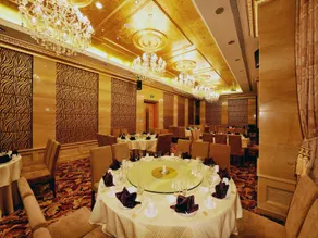 Shanghai Riverview Hotel Bund Store - Image 5