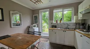 Molly Dishwasher Shepherds Hut - Image 4